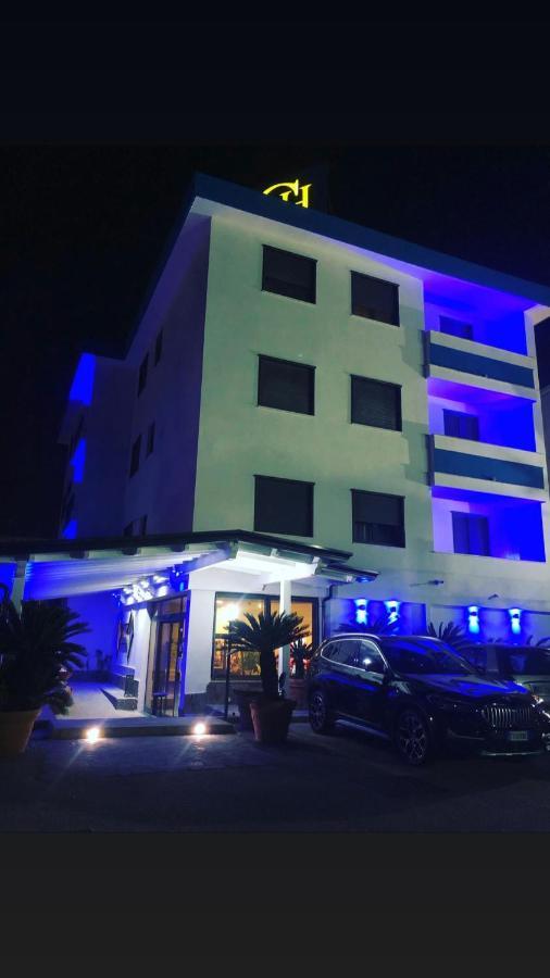 Hotel Clinton Casoria Esterno foto