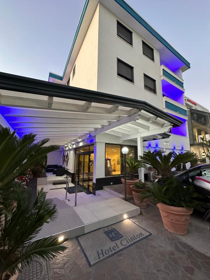 Hotel Clinton Casoria Esterno foto