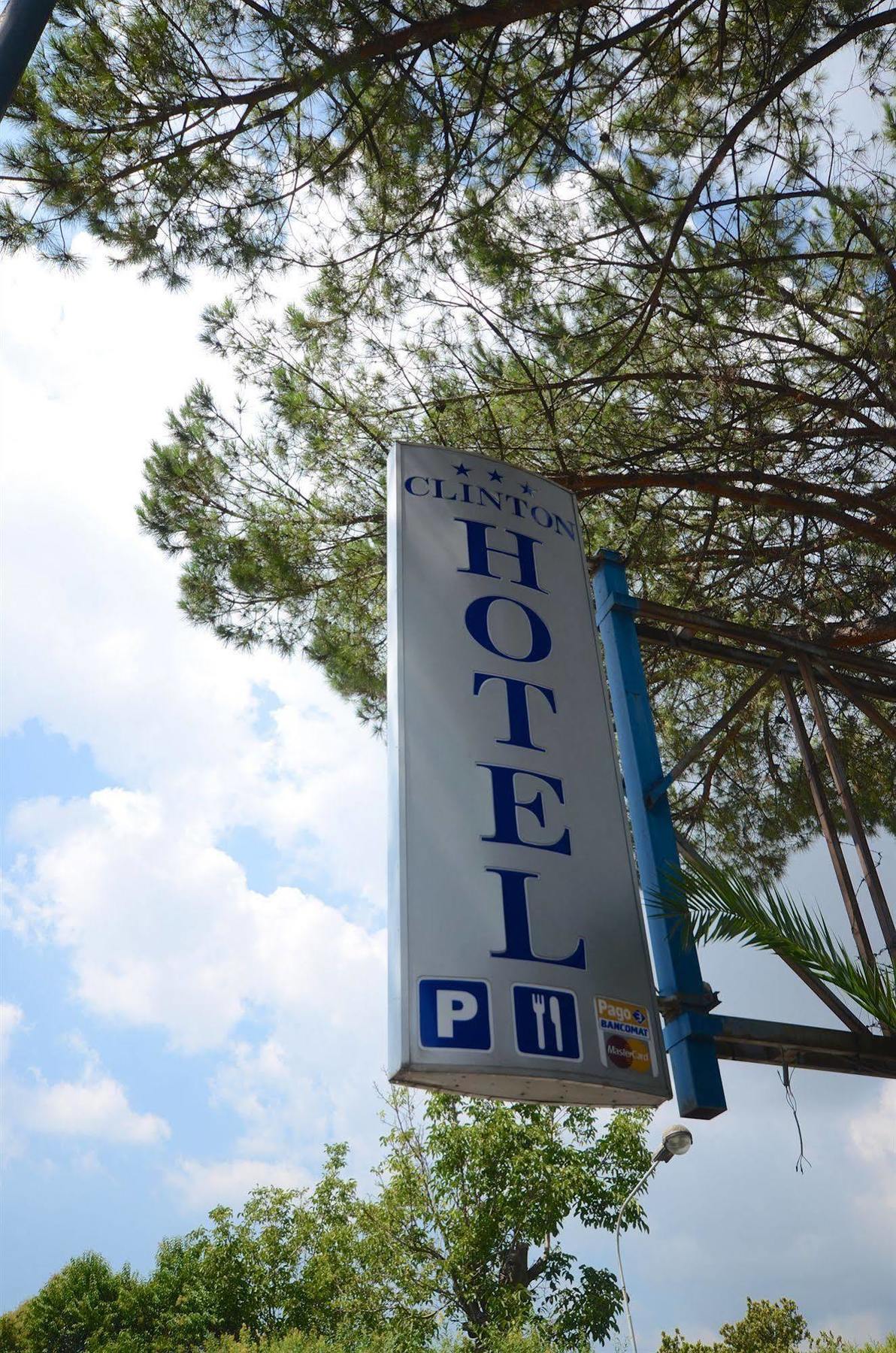 Hotel Clinton Casoria Esterno foto